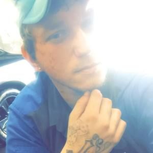 Meet your Posher, Devin